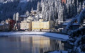 Posthotel Holiday Villa Arosa