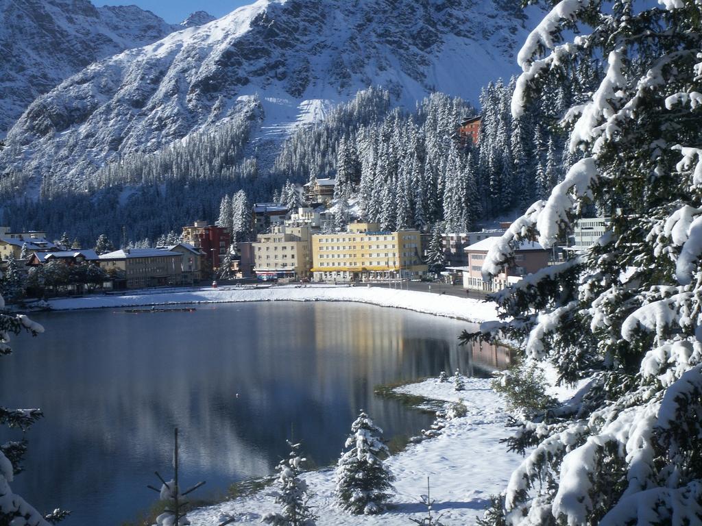 Posthotel Holiday Villa Arosa Buitenkant foto