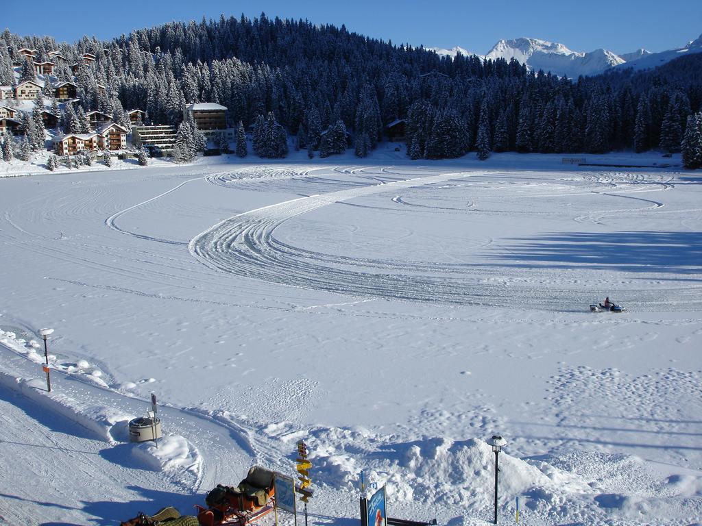 Posthotel Holiday Villa Arosa Buitenkant foto