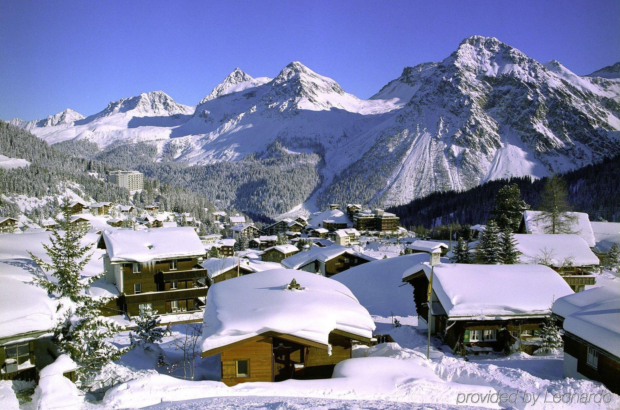 Posthotel Holiday Villa Arosa Buitenkant foto